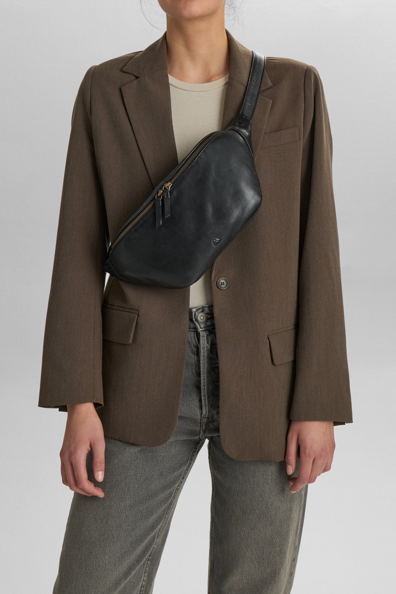 CamdenMBG Bum Bag, Soft Vintage, Gold - Image 2